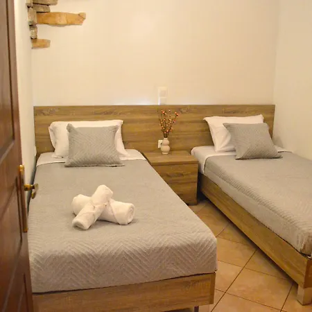 Thalassini Avra Apartment *